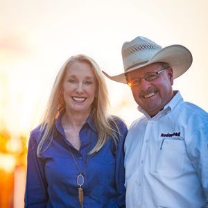 Meet your Posher, Holly